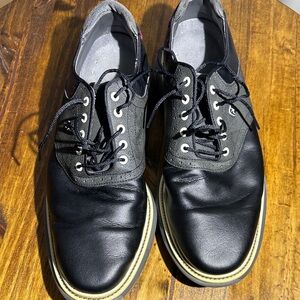 Stylish Black Leather Men's Derbys